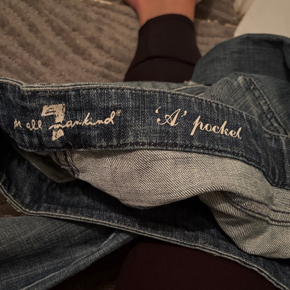 A Po - Picture 4 of 4